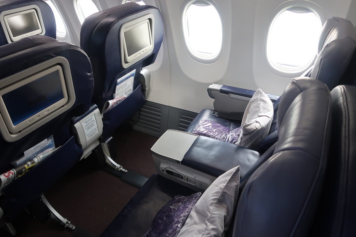 Malaysia Airlines business class SIN to KUL row 4