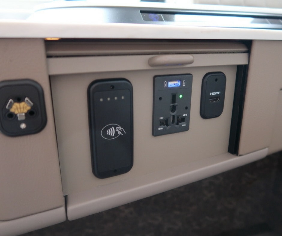 New Singapore Airlines A380 first class suite - sockets and payment system